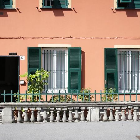 Posidonia Casa Al Mare In Citta Lägenhet Genua Exteriör bild