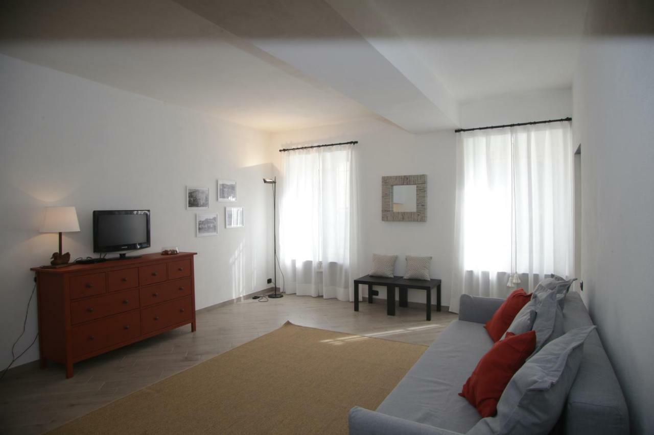 Posidonia Casa Al Mare In Citta Lägenhet Genua Exteriör bild
